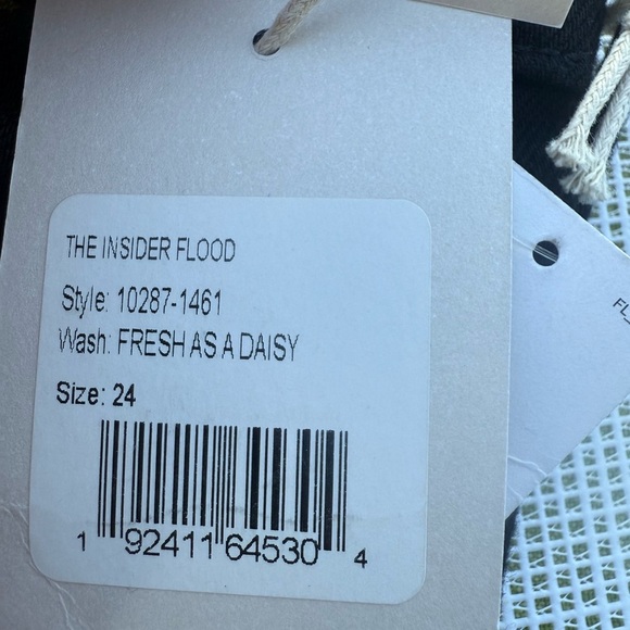 NWT $218 Black Mother The Insider Flood Fresh As A Daisy Jeans 24 - Picture 4 of 16